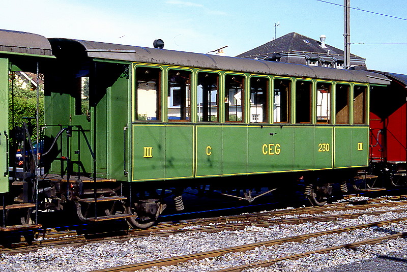 BC Museumsbahn - ex CEG C 230 am 19.05.1997 in Blonay - 3.Klasse Personenwagen 2-achsig mit 2 offenen Plattformen - Baujahr 1905 - SWS - Gewicht 8,00t - Sitzpl�tze 40 - L�P 9,50 - Lebenslauf: ex SEG C 230 - 1942 GFM C 230 - 1956 B 230 - 1964 B� 230 - 1969 BC C 230
