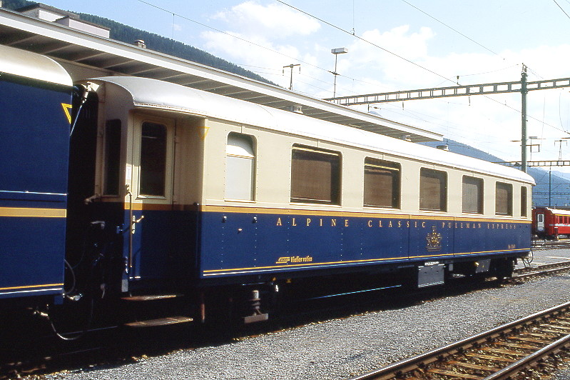 RhB - As 1161 am 21.08.2008 in Davos Platz - Historischer 1.Klasse Salonwagen 4-achsig - �bernahme 12.01.1929 - SIG - Fahrzeuggewicht 24,10t - Sitzpl�tze 24 - L�P 16,44m - zul�ssige Geschwindigkeit 90 km/h - �1=07.02.2008 - Lebenslauf: ex A4� 61 - 1956 A4� 1161 - 1964 A 1161 1985 As 1161
