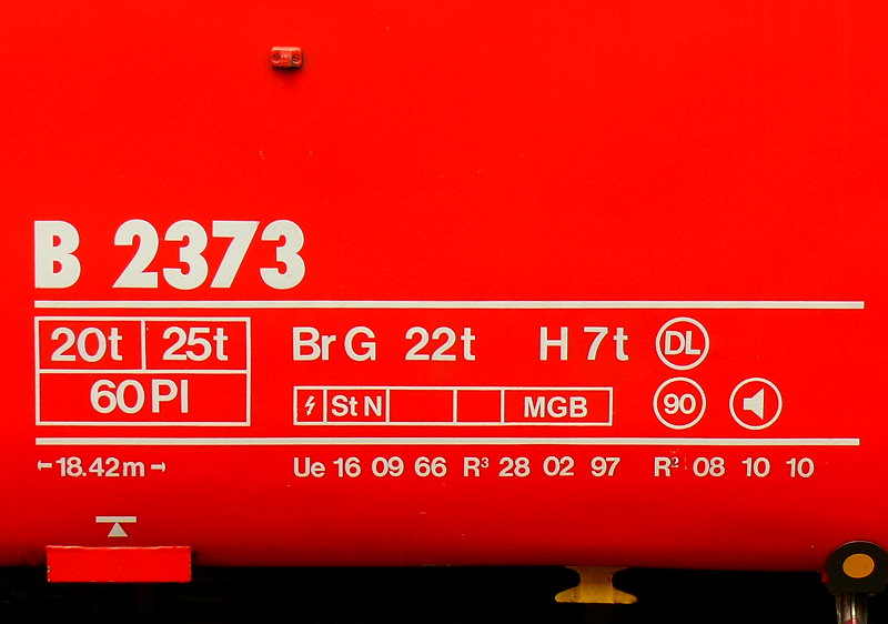 RhB - B 2373 am 19.07.2013 in St.Moritz - 2.Klasse Einheitspersonenwagen (Typ 1) - Anschriftenfeld
