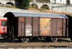 RhB - D� 4073 am 22.08.2009 in St.Moritz - Gep�ckwagen 2-achsig mit 1 offenen Plattform - Baujahr 1913 - Reich - Gewicht 6,80t - Zuladung 12,00t - L�P 8,49m - zul�ssige Geschwindigkeit 80R km/h -