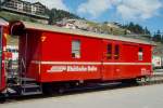 DZ� 4037 II - Gep�ckwagen mit Postabteil am 04.09.1996 in St.Moritz - Baujahr 1911 - SWS - Fahrzeuggewicht 9,00t - Zuladung 10,00t - L�P 10,69m - zul�ssige Geschwindigkeit 70 km/h.-  �2=24.06.1992 -