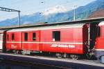 D 4207 - Gep�ckwagen am 10.05.1998 in Landquart - �bernahme 09.07.1949 - SWS - Fahrzeuggewicht 14,00t - Zuladung 8,00t - L�P 12,94m - zul�ssige Geschwindigkeit 90 km/h.-  �3=15.12.1988 �2=18.03.94 -