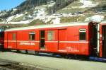 RhB - D 4211 - Gep�ckwagen am 02.03.1997 in Scuol - �bernahme 01.02.1961 - FFA/SIG - Fahrzeuggewicht 14,00t - Zuladung 8,00t - L�P 13,74m - zul�ssige Geschwindigkeit 90 km/h.-  �2=19.03.1992 -