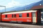 RhB - D 4215 - Gep�ckwagen am 19.08.1995 in Landquart - �bernahme 26.02.1970 - SWS - Fahrzeuggewicht 14,00t - Zuladung 8,00t - L�P 13,74m - zul�ssige Geschwindigkeit 90 km/h.- �2=05.03.1991 - RhB-Logo