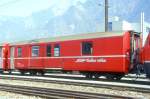 RhB - D 4218 - Gep�ckwagen am 18.03.1999 in Untervaz - �bernahme 07.04.1970 - SWS - Fahrzeuggewicht 14,00t - Zuladung 8,00t - L�P 13,74m - zul�ssige Geschwindigkeit 90 km/h.- �2=11.02.1993 - RhB-Logo