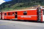 RhB - D 4226 - Gep�ckwagen am 27.08.2008 in Scuol - �bernahme 15.04.1980 - SWS/SWP - Fahrzeuggewicht 14,00t - Zuladung 8,00t - L�P 13,74m - zul�ssige Geschwindigkeit 90 km/h.- �3=21.02.2001 - RhB-Logo