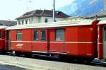 RhB - DZ 4232 - Gep�ckwagen mit Postabteil am 01.10.1990 in Chur - �bernahme 14.03.1969 - SWS/SWP - Fahrzeuggewicht 9,00t - Zuladung 8,00t - L�P 11,92m - zul�ssige Geschwindigkeit 80 km/h.-