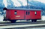 RhB - DZ� 4036 - Gep�ckwagen mit Postabteil am 09.05.1994 in St.Moritz - Baujahr 1911 - SWS - Fahrzeuggewicht 9,00t - Zuladung 10,00t - L�P 10,69m - zul�ssige Geschwindigkeit 65 km/h.- �=12.08.1983 - �1=28.05.1986 - RhB-Logo - Lebenslauf: ex F 4036 - 1964 DZ� 4036 - 1974 D2 4036 - 04/1984 DZ� 4036 - 07/2004 Abbruch
