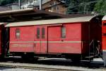 RhB - DZ� 4037 II - Gep�ckwagen mit Postabteil am 31.08.1993 in St.Moritz - Baujahr 1911 - SWS - Fahrzeuggewicht 9,00t - Zuladung 10,00t - L�P 10,69m - zul�ssige Geschwindigkeit 65 km/h.-  �2=24.06.1992 - RhB-Logo italienisch - Lebenslauf: ex F 4038 - 1964 D� 4038 - 1986 DZ� 4037II - 02/2004 Abbruch
