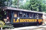BC Museumsbahn - ex RhB B� 2191 am 31.05.1993 in Chaulin - ex Salonwagen als Kiosk 2-achsig mit 2 offenen Plattformen - Baujahr 1903 - SIG - Gewicht 9,00t - 26 Sitzpl�tze - L�P 10,44m - zul�ssige