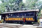 BC Museumsbahn - ex RhB B� 2191 am 31.05.1993 in Chaulin - ex Salonwagen als Kiosk 2-achsig mit 2 offenen Plattformen - Baujahr 1903 - SIG - Gewicht 9,00t - 26 Sitzpl�tze - L�P 10,44m - zul�ssige