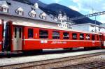 RhB - B 2425 am 06.06.1993 in Disentis - 2.Klasse Einheitspersonenwagen (Typ II) - �bernahme 13.07.1979 - FFA/SWP/RhB - Fahrzeuggewicht 15,00t - Sitzpl�tze 52/Stehpl�tze 24 - L�P 18,50m - zul�ssige