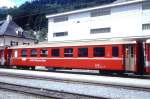 RhB - B 2427 am 06.06.1993 in Disentis - 2.Klasse Einheitspersonenwagen (Typ II) - �bernahme 24.08.1979 - FFA/SWP/RhB - Fahrzeuggewicht 15,00t - Sitzpl�tze 52/Stehpl�tze 24 - L�P 18,50m - zul�ssige
