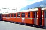 RhB - B 2433 am 06.09.1996 in Chur - 2.Klasse Einheitspersonenwagen (Typ II) - Übernahme 06.11.1979 - FFA/SWP - Fahrzeuggewicht 15,00t - Sitzplätze 52 - LüP 18,50m - zulässige