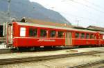 RhB - B 2330 am 19.03.1999 in Landquart - 2.Klasse Personenwagen - Mitteleinstiegswagen mittelschwerer Stahlbauart - �bernahme: 05.06.1948 - SWS - Fahrzeuggewicht 21,00t - Sitzpl�tze 64 - L�P 17,63m -