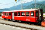 RhB - B 2302 am 13.07.2013 in Landquart - 2.Klasse Personenwagen - Mitteleinstiegswagen leichte Stahlbauart - Baujahr 1939 - SWS/SIG - Fahrzeuggewicht 17,00t - Sitzpl�tze 64 - L�P 17,73m - zul�ssige