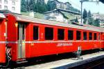 RhB - B 2443 am 07.09.1994 in St.Moritz - 2.Klasse Einheitspersonenwagen (Typ II) - �bernahme 10.03.1980 - FFA/SWP - Fahrzeuggewicht 15,00t - Sitzpl�tze 52 - L�P 18,50m - zul�ssige Geschwindigkeit 90