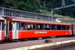 RhB - B 2466 am 30.08.1993 in Poschiavo - 2.Klasse verk�rzter Einheitspersonenwagen (Typ III) f�r Bernin-Express mit braunen Fensterband  - �bernahme: 15.07.1983 - FFA/SWP - Fahrzeuggewicht 16,00t -