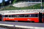 RhB - B 2491 am 15.05.1994 in Tiefwencastel - 2.Klasse verk�rzter Einheitspersonenwagen (Typ IV) f�r Bernin-Express mit braunen Fensterband  - �bernahme 29.09.1992 - SWA - Fahrzeuggewicht 17,00t -