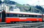 RhB - B 2492 am 10.05.1994 in St.Moritz - 2.Klasse verk�rzter Einheitspersonenwagen (Typ IV) f�r Bernin-Express mit braunen Fensterband  - �bernahme 28.10.1992 - SWA - Fahrzeuggewicht 17,00t -