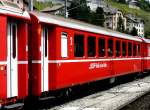 RhB - B 2372 am 25.07.2010 in St.Moritz - 2.Klasse Einheitspersonenwagen (Typ 1) - �bernahme 09.09.1966 - FFA/SIG/RhB - Fahrzeuggewicht 21,00t - Sitzpl�tze 60 - L�P 18,42m - zul�ssige Geschwindigkeit