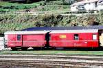 RhB - Z� 97 am 07.10.1999 in Scuol - Postwagen 4-achsig mit 1 offenen Plattform - �bernahme: 27.11.1969 - SWS - Fahrzeuggewicht 17,00t - Zuladung 9,00t - L�P 16,87m - zul�ssige Geschwindigkeit = 90