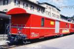 RhB - Z 13091 am 04.09.1996 in St.Moritz - Postwagen 4-achsig mit 1 offenen Plattform - �bernahme: 09.12.1966 - SWS - Fahrzeuggewicht 15,50t - Zuladung 9,00t - L�P 16,87m - zul�ssibe Geschwindigkeit =