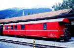 RhB - Z 95 am 10.06.1993 in Davos Platz - Postwagen 4-achsig mit 1 offenen Plattform - �bernahme: 20.10.1969 - SWS - Fahrzeuggewicht 17,00t - Zuladung 9,00t - L�P 16,87m - zul�ssige Geschwindigkeit =