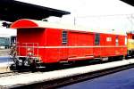 RhB - Z� 98 am 13.05.1991 in Chur - Postwagen 4-achsig mit 1 offenen Plattform - �bernahme: 27.11.1969 - SWS - Fahrzeuggewicht 17,00t - Zuladung 9,00t - L�P 16,87m - zul�ssige Geschwindigkeit = 90