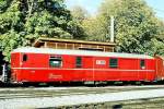 RhB - Z 100 am 11.10.1996 in Brig - Postwagen 4-achsig - Baujahr 1966 - SWS/SWP - Fahrzeuggewicht 19,00t - Zuladung 5,00t - L�P 16,40m - zul�ssige Geschwindigkeit = 90 km/h - �2=13.09.1995